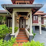 6Br San He Yuan Riad Private Pool Villa Klcc View By Verano