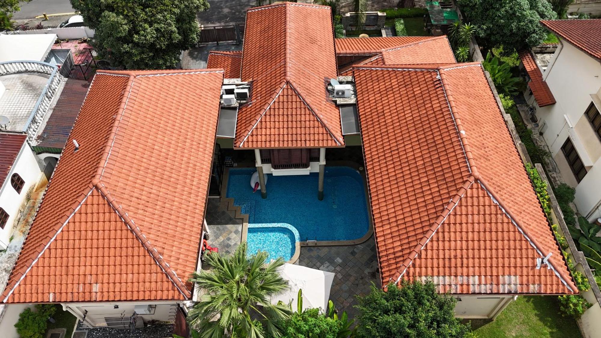Vila 6br San He Yuan Private Pool Klcc View By Verano Kuala Lumpur